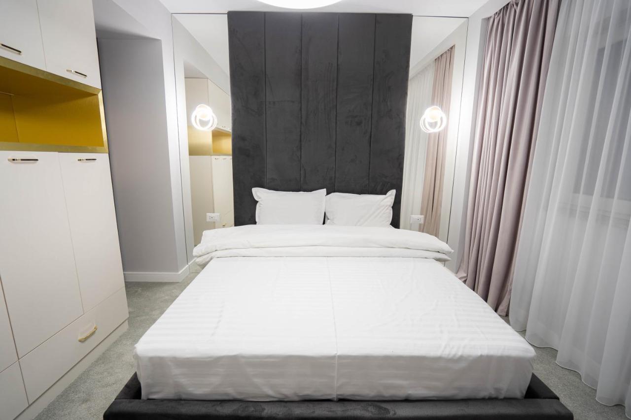 Deluxe Aparthotel Marwell Residence Suceava Eksteriør bilde
