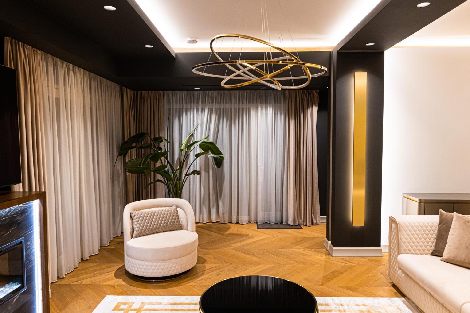 Deluxe Aparthotel Marwell Residence Suceava Rom bilde